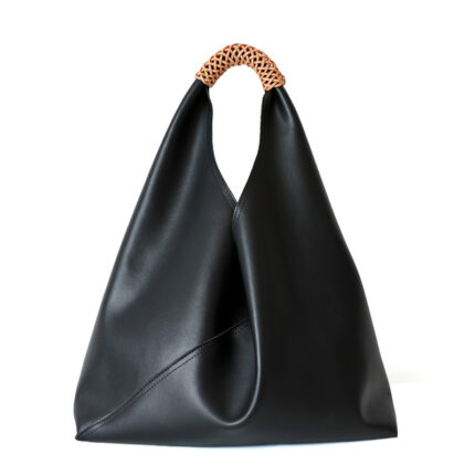 Spliced woven shoulder bag